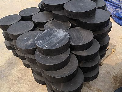 怀安县板式橡胶支座由若干层橡胶片与薄钢板经加压硫化